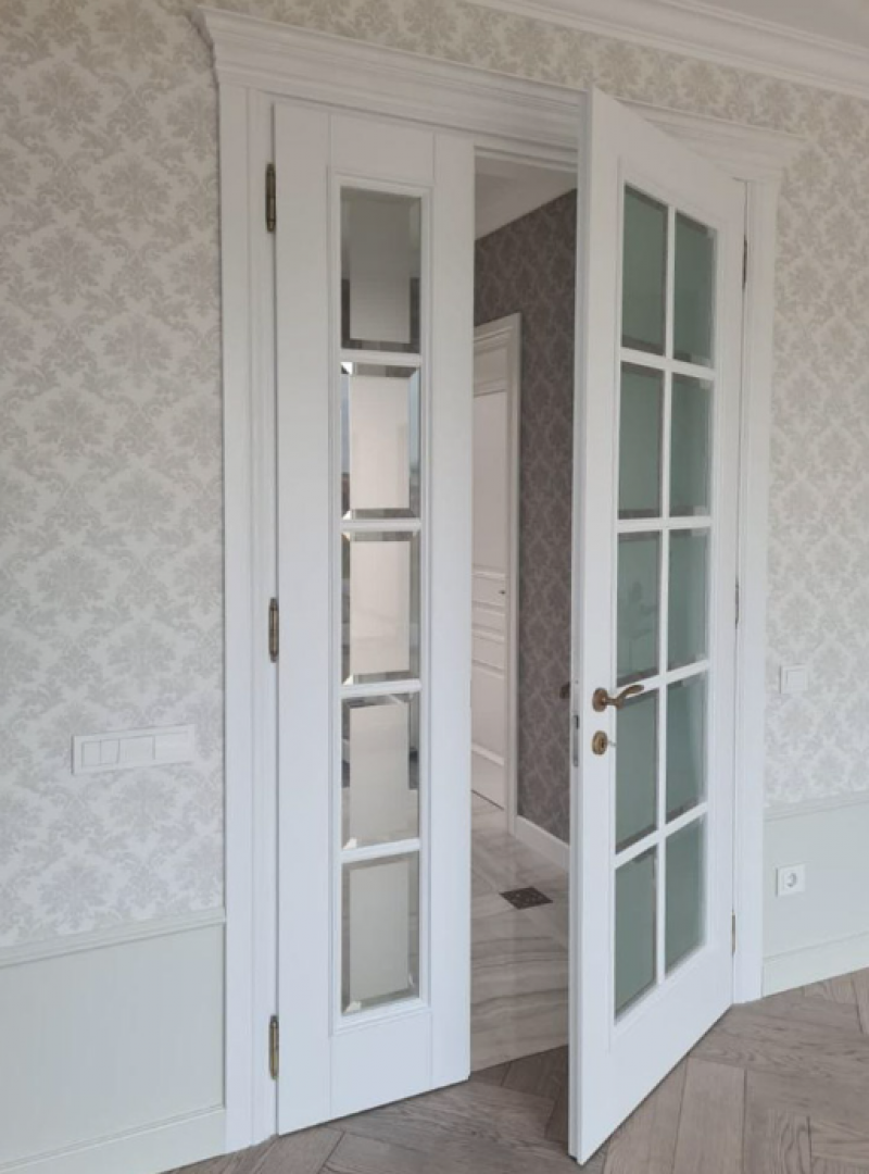 Uosio masyvo vidaus durys MASTER 108