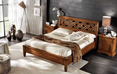 Klasikinio stiliaus lova  REGINA (Devina Nais)