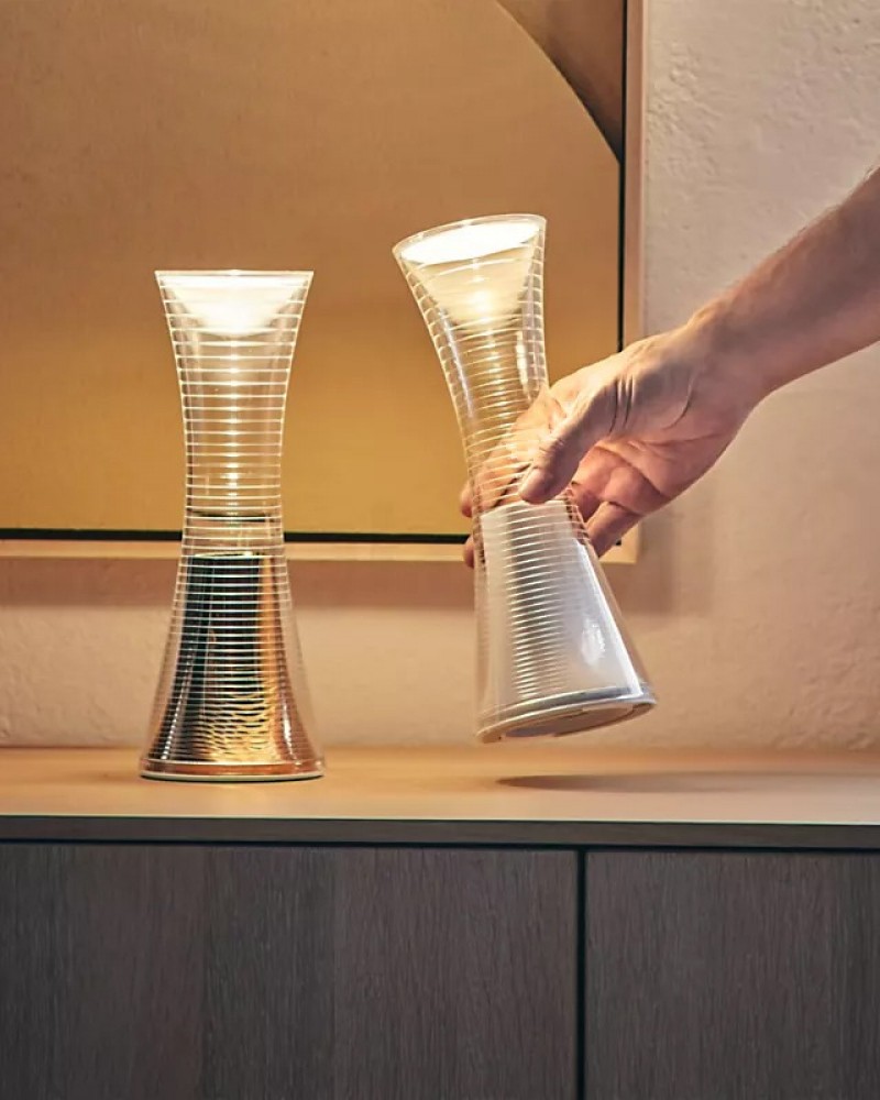 ARTEMIDE stalinis šviestuvas COME TOGETHER
